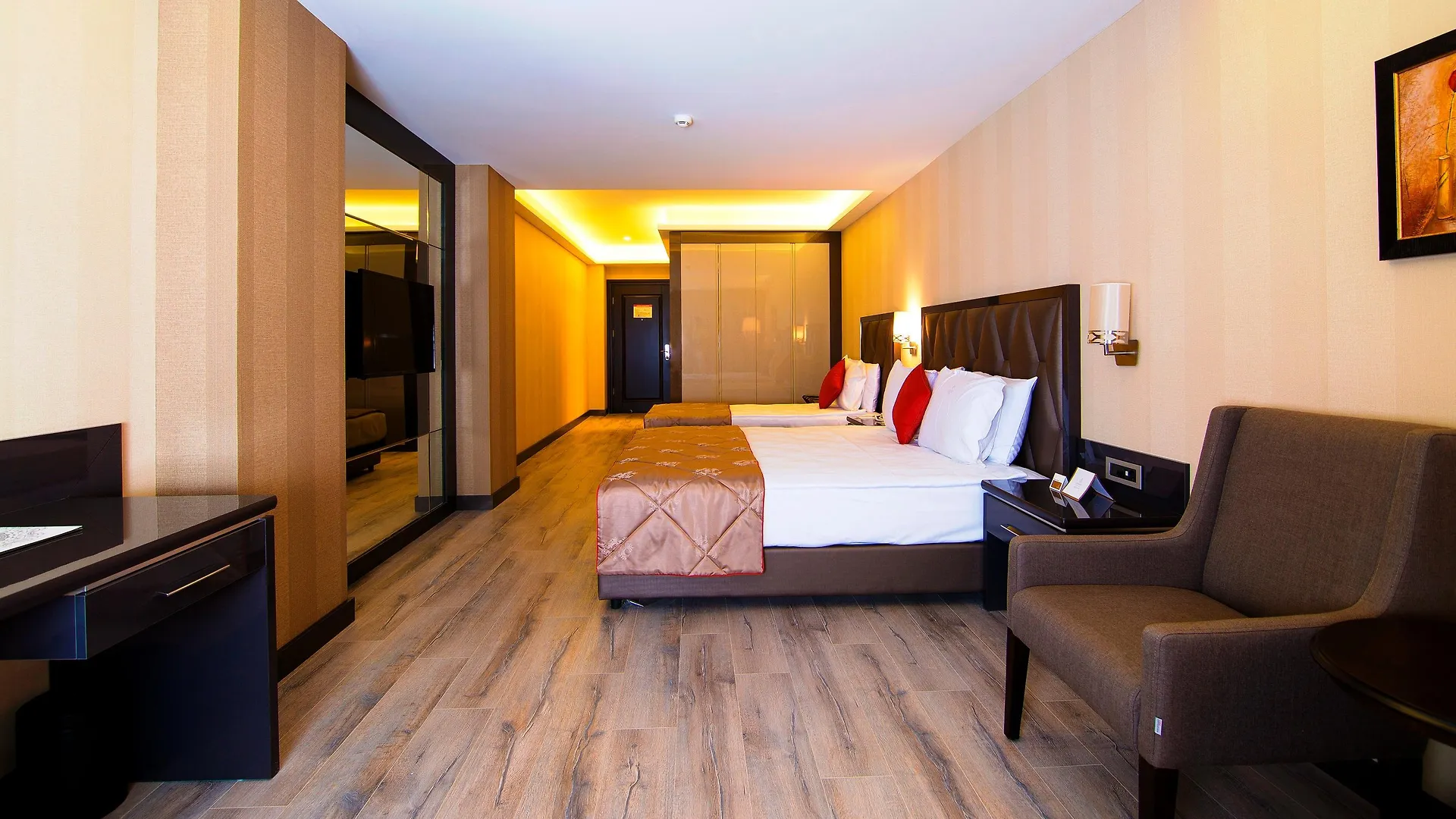 Svalinn Hotel Измир